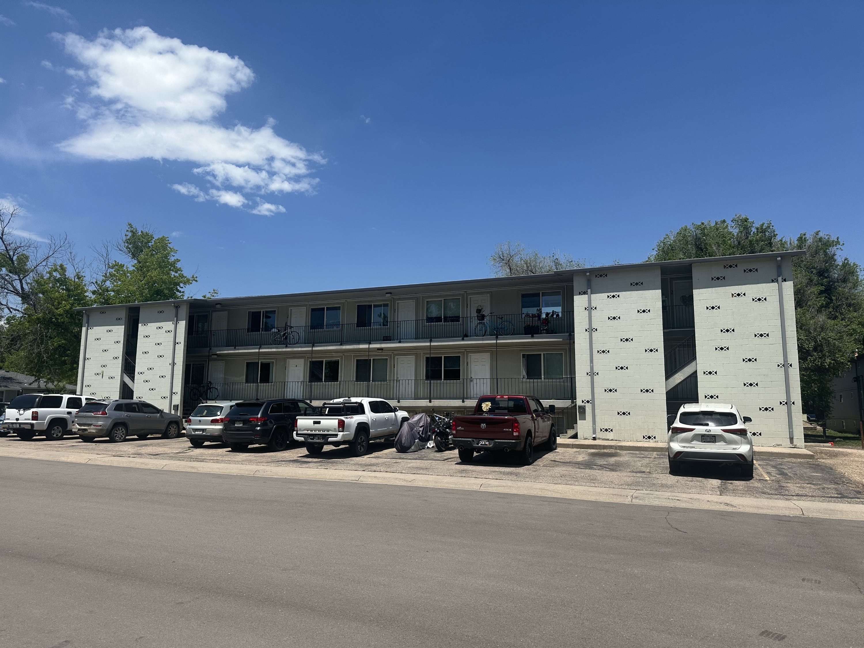 Property main image